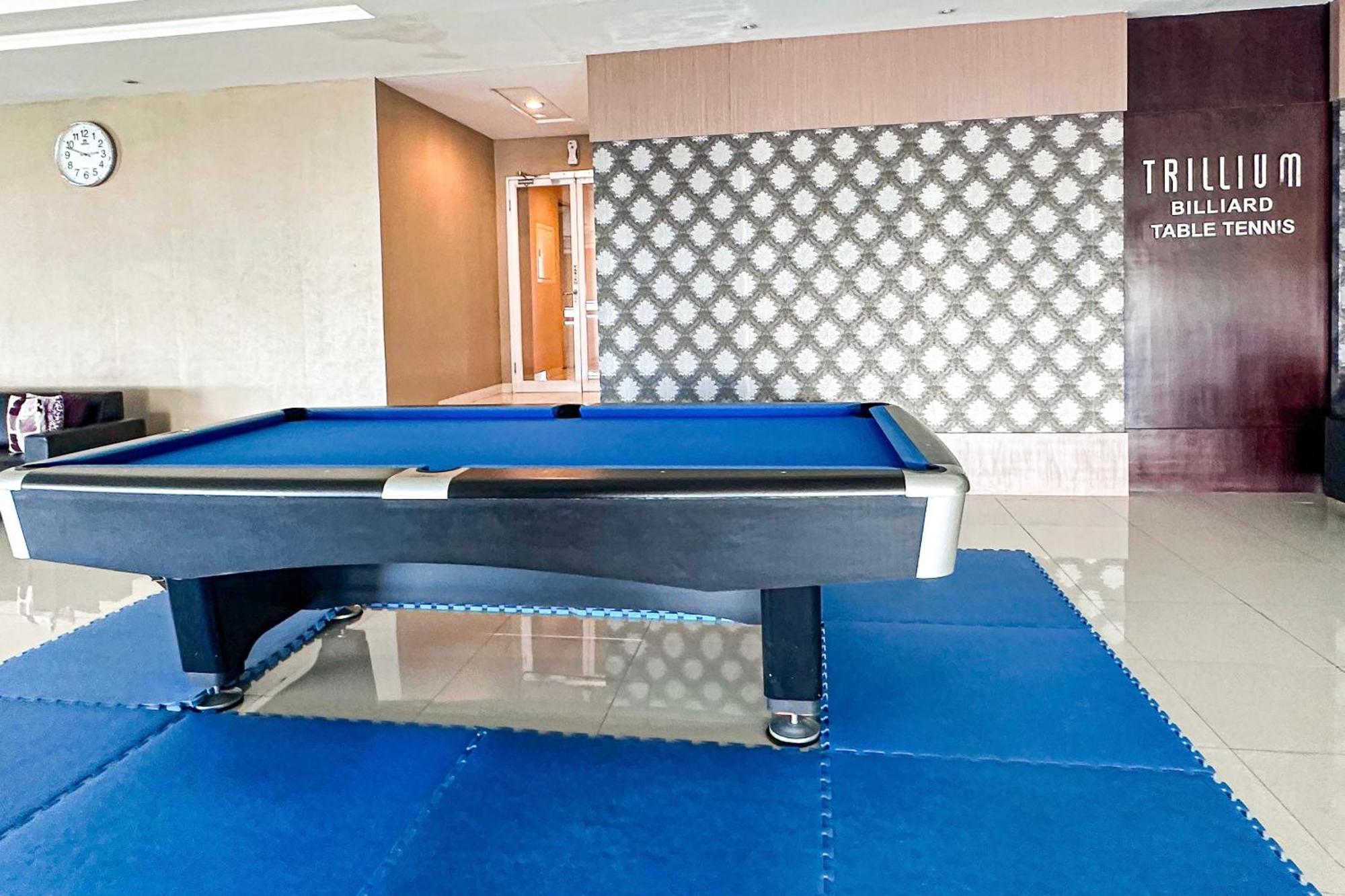 Trillium Apartment - Cozy And Bright Downtown Surabaya By Le Ciel Hospitality Extérieur photo