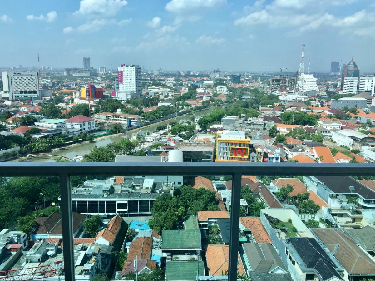 Trillium Apartment - Cozy And Bright Downtown Surabaya By Le Ciel Hospitality Extérieur photo