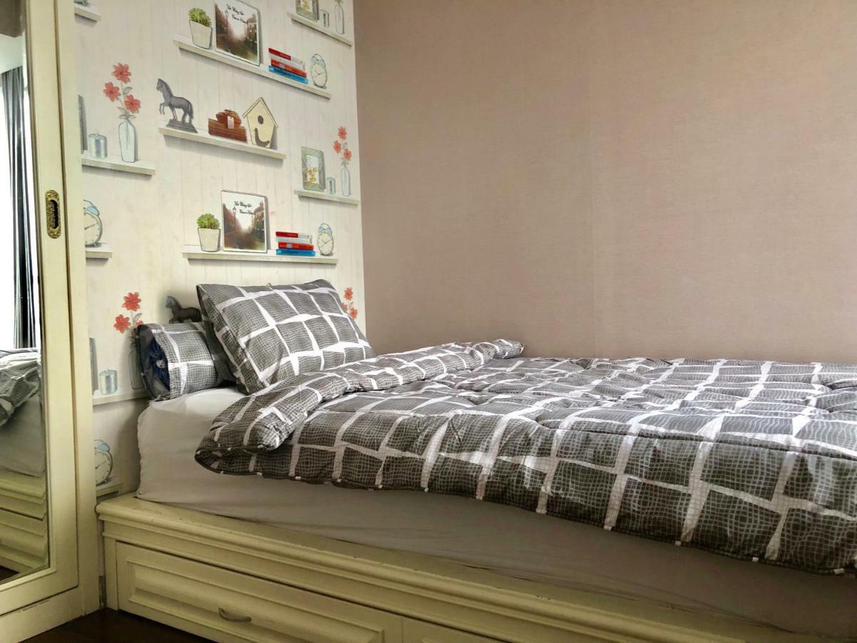 Trillium Apartment - Cozy And Bright Downtown Surabaya By Le Ciel Hospitality Extérieur photo